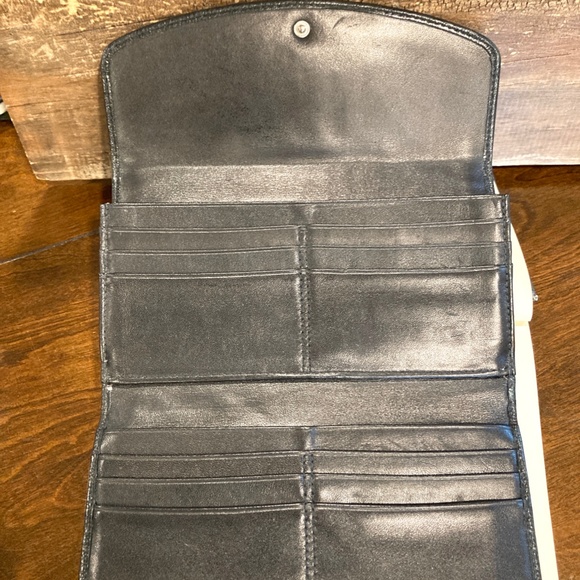 Coach Black Leather Trifold Credit Card Long Wallet - Picture 8 of 9